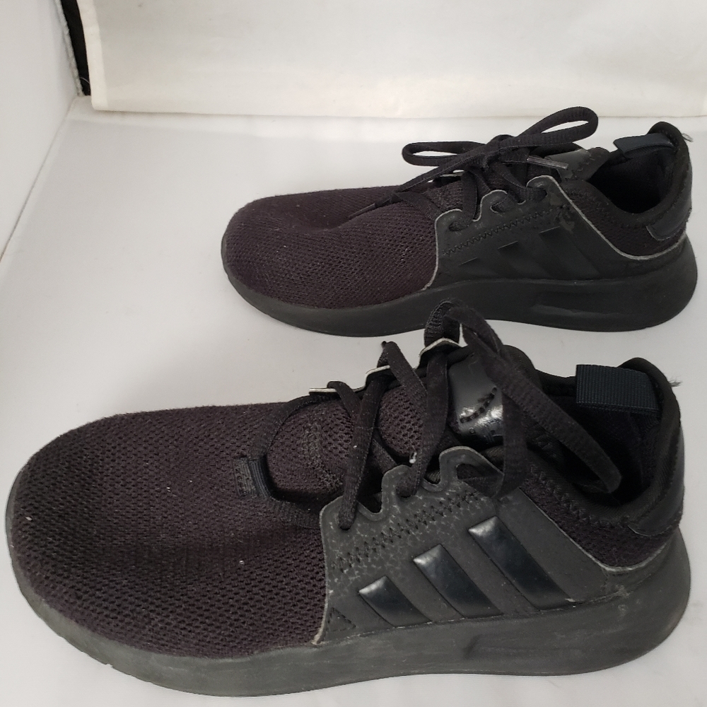 Adidas little boys shoes